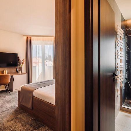 Aqua Hotel Termál Mosonmagyaróvár Exterior foto